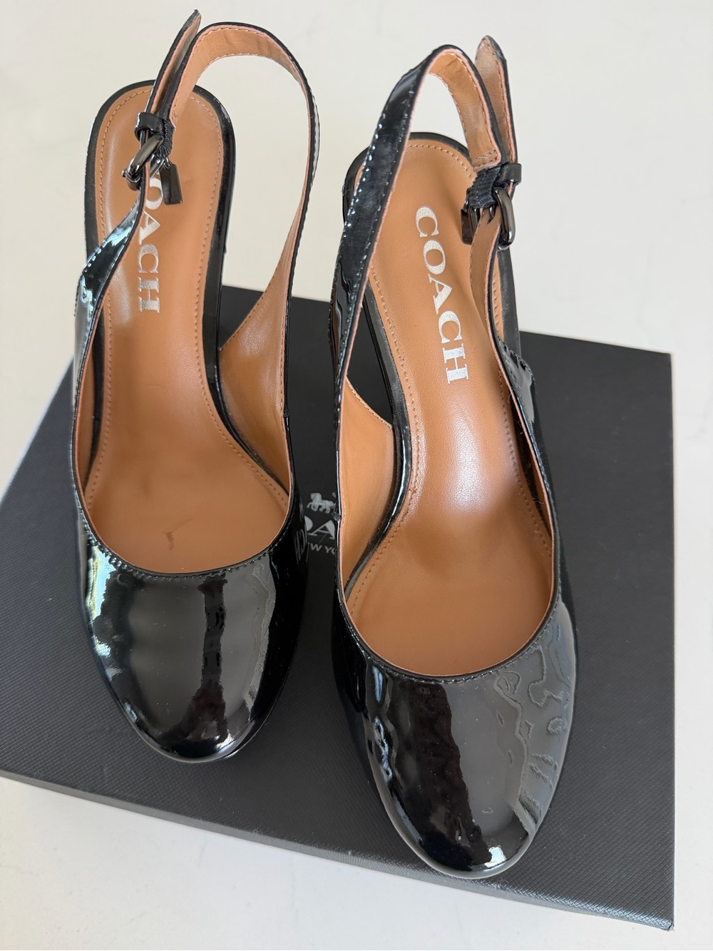 COACH Abie Patent Leather Slingback Heel Size 6M